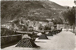Monaco city. Palace Square, old cannons, 1957