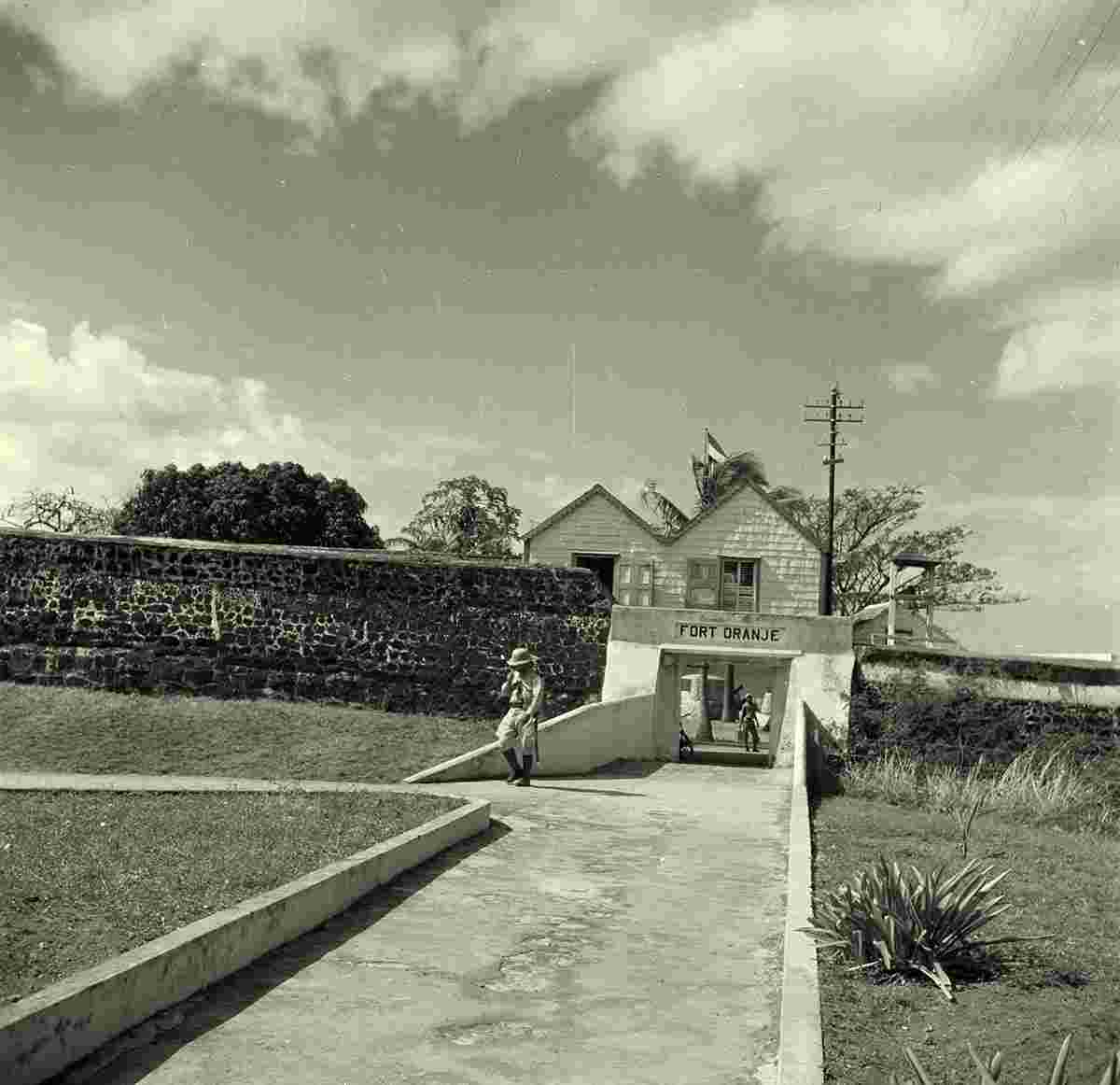 Oranjestad. Fort Orange, 1947