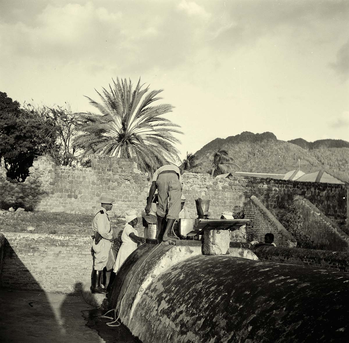 Oranjestad. Water tank in Fort Orange, 1947