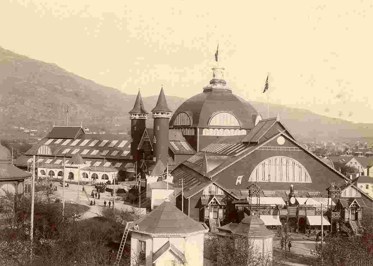 Bergen. Exhibition 1898, main building. View from the north