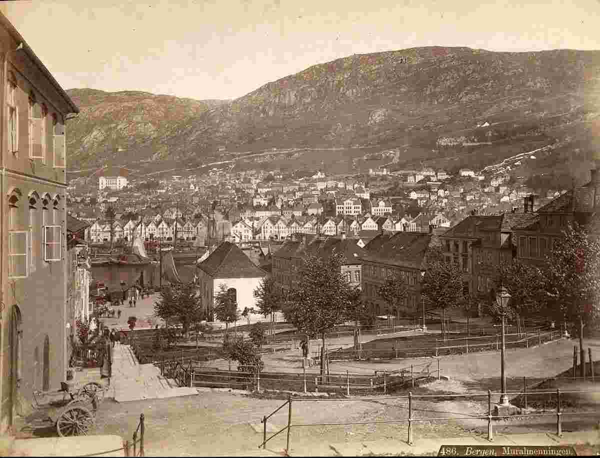 Bergen. Murallmenningen, circa 1890