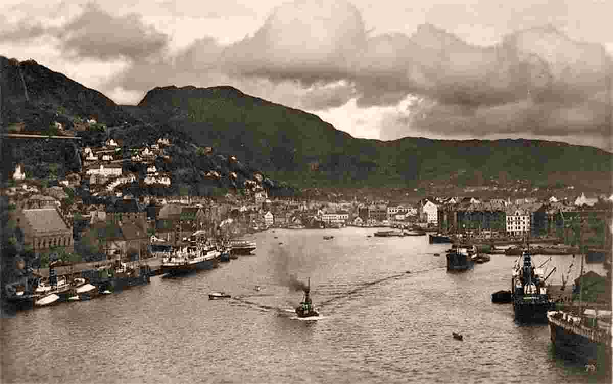 Bergen. Panorama of harbour