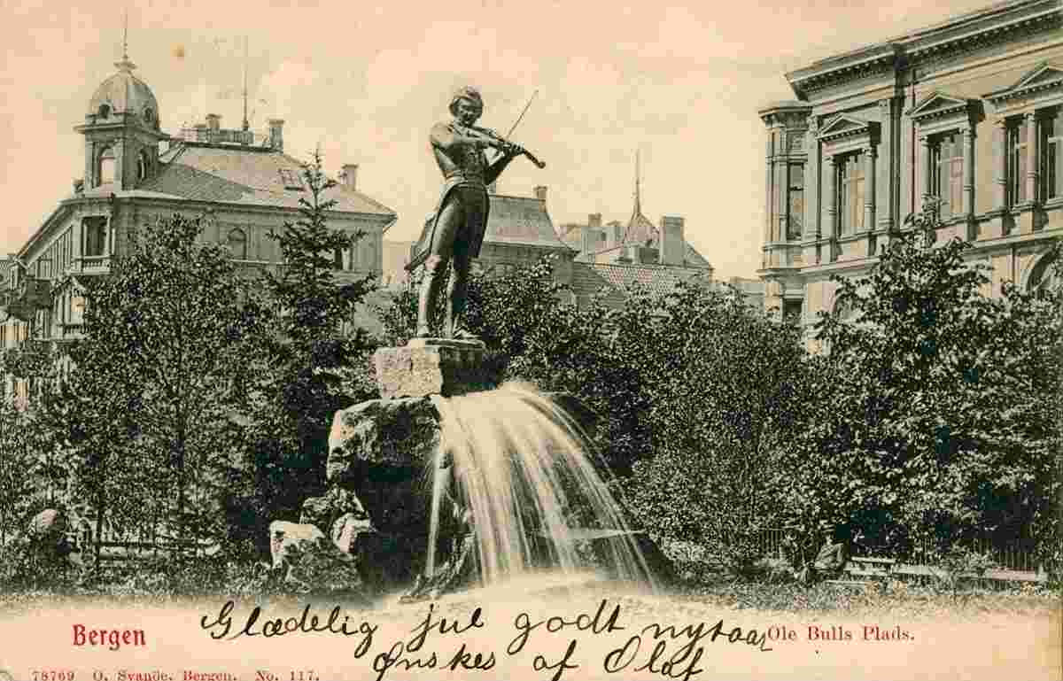 Bergen. Statue to violinist Ole Bull, 1904