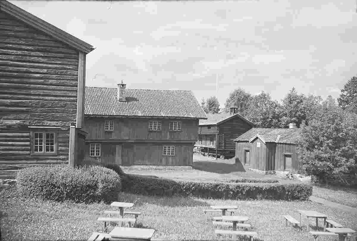 Hamar. Open-air museum, between 1900 and 1950
