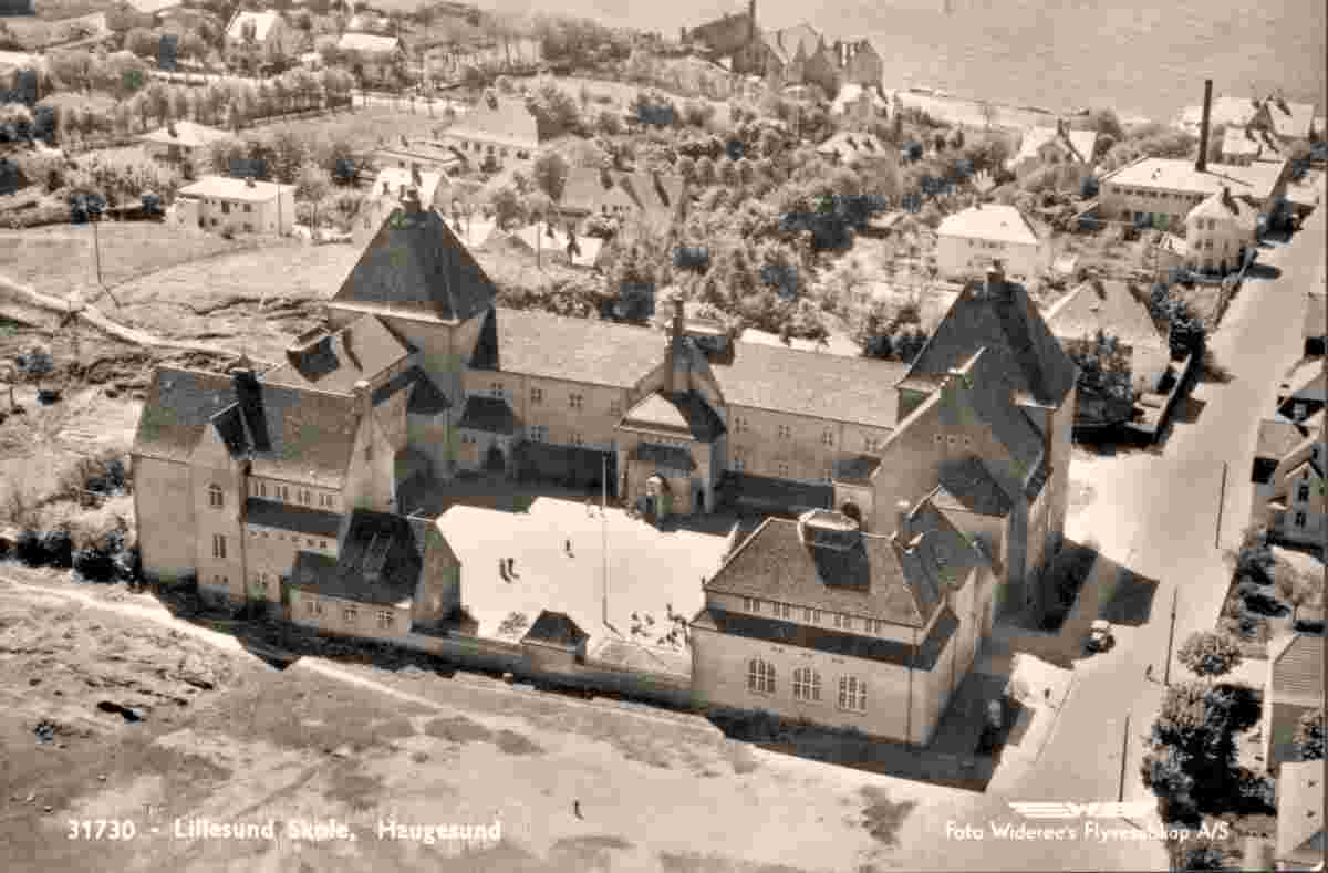 Haugesund. Lillesund school, between 1900 and 1950