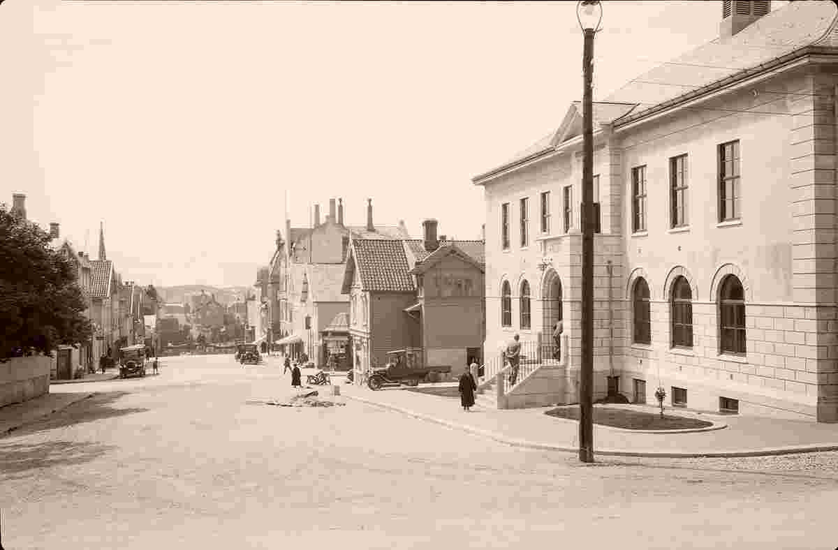 Haugesund. Old post office, between 1900 and 1950