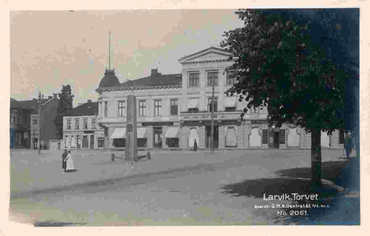 Larvik. City Square, 1926