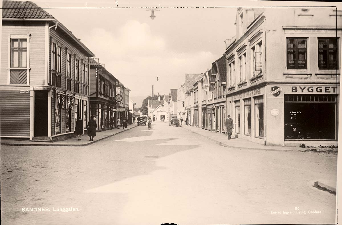 Sandnes. Langgaten - Long street, between 1900 and 1950