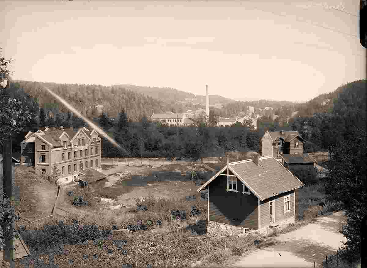 Sandvika. Factory plot, between 1907 and 1919