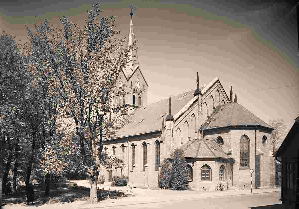 Sarpsborg. Church, between 1945 and 1960