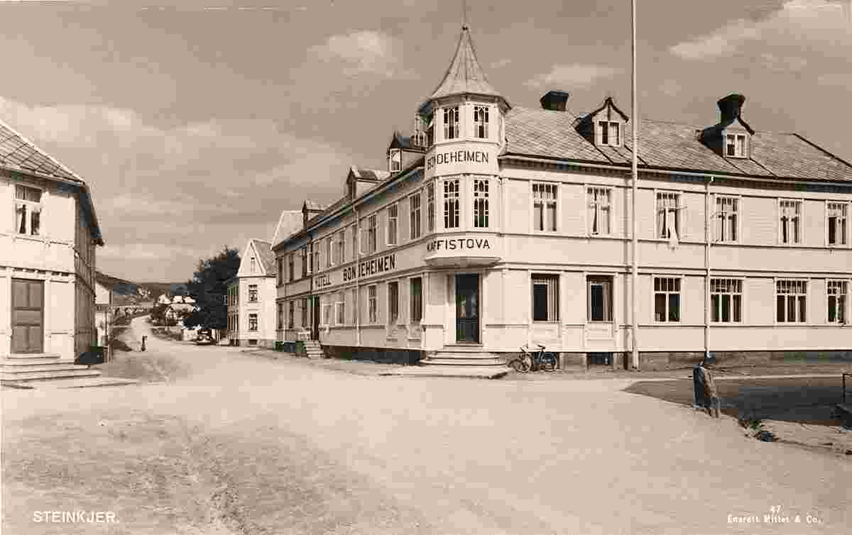 Steinkjer. Hotel 'Bondeheimen', between 1900 and 1950