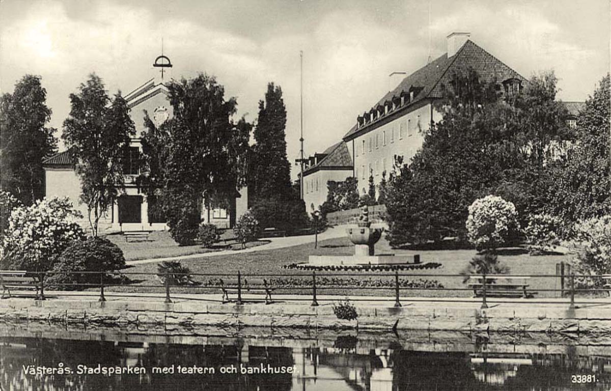 Västerås. Stadsparken med teatern och bankhuset - City park with theater and bank house, 1928