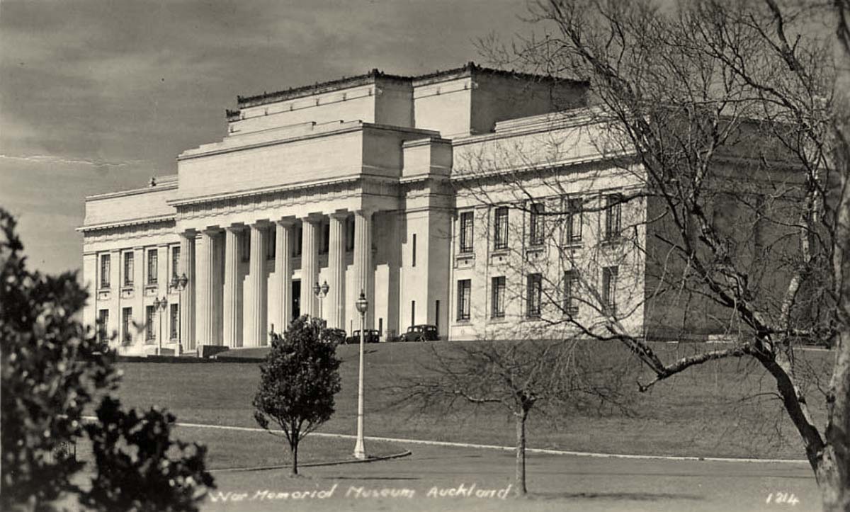 Auckland. Memorial Museum, 1938