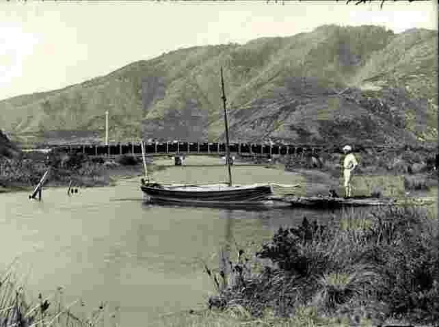 Lower Hutt. Waiwhetu Stream, 1890