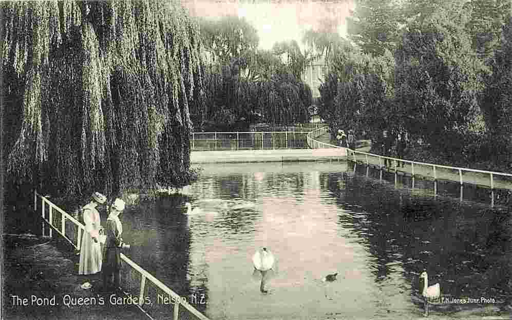 Nelson. The Pond, Queen's Gardens