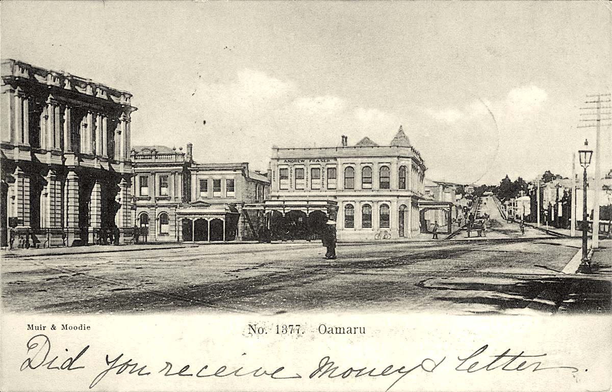 Oamaru. Panorama of the city, Shop of Andrew Fraser, 1905
