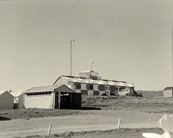 Air traffic control tower, Paraparaumu airport, 26 Apr 1948