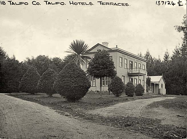 Taupo. Terraces Hotel, between 1890 and 1920